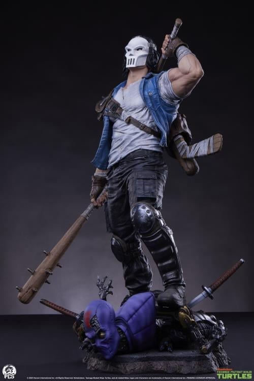 Teenage Mutant Ninja Turtles Legends Casey Jones 1/3 Scale Limited Edition Statue Gallery Image 8