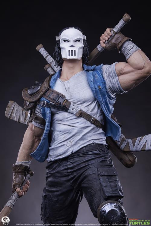 Teenage Mutant Ninja Turtles Legends Casey Jones 1/3 Scale Limited Edition Statue Gallery Image 14