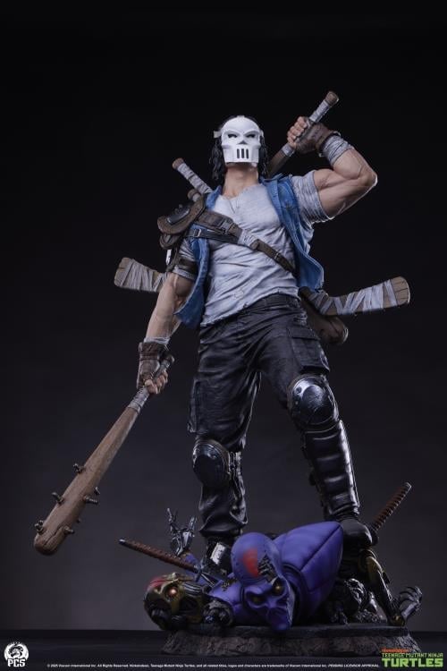 Teenage Mutant Ninja Turtles Legends Casey Jones 1/3 Scale Limited Edition Statue Gallery Image 7