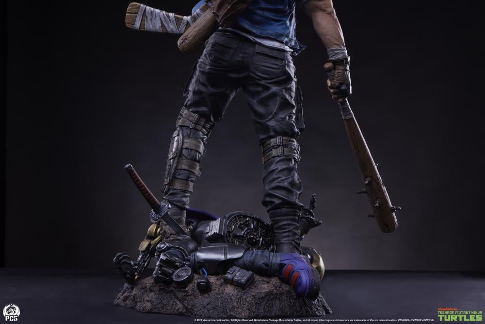 Teenage Mutant Ninja Turtles Legends Casey Jones 1/3 Scale Limited Edition Statue Gallery Image 20