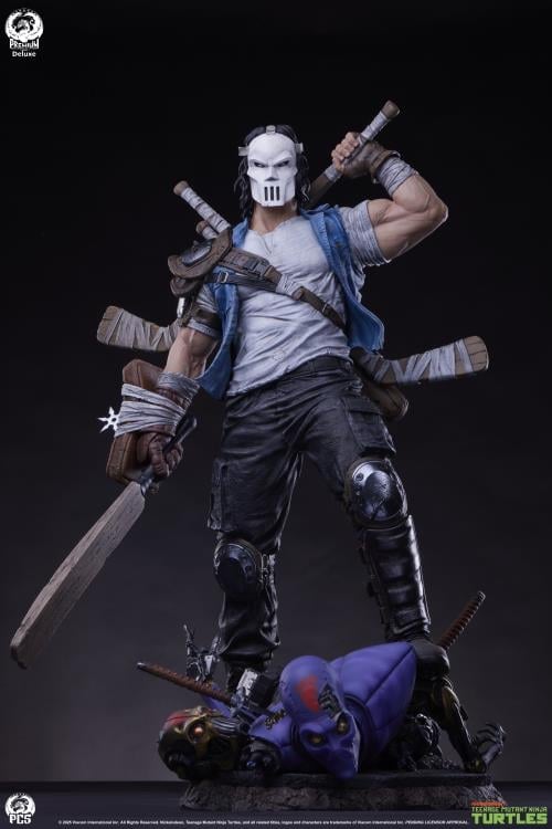 Teenage Mutant Ninja Turtles Legends Casey Jones (Deluxe Ver.) 1/3 Scale Limited Edition Statue Gallery Image 7