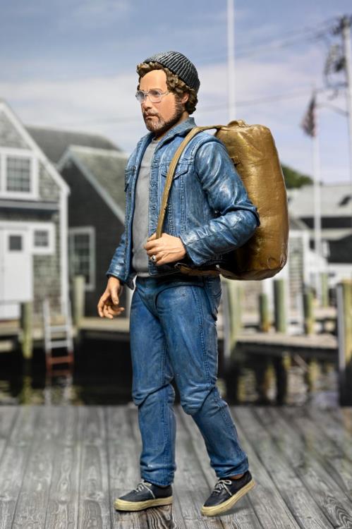 Jaws 50th Anniversary Ultimate Matt Hooper (Amity Arrival) Action Figure Gallery Image 3