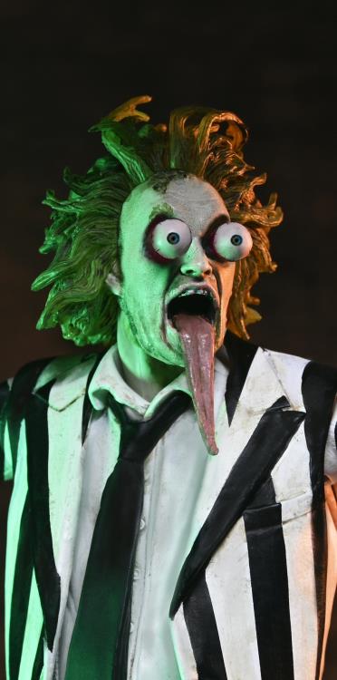 Beetlejuice Beetlejuice Ultimate "Striped Suit" Beetlejuice Action Figure Gallery Image 9