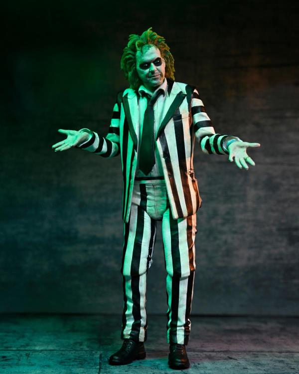 Beetlejuice Beetlejuice Ultimate "Striped Suit" Beetlejuice Action Figure Gallery Image 3