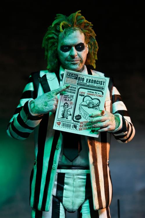 Beetlejuice Beetlejuice Ultimate "Striped Suit" Beetlejuice Action Figure Gallery Image 4