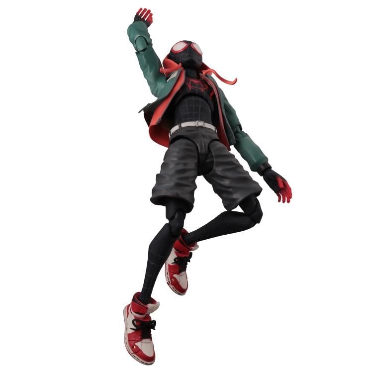 Spider-Man: Into the Spider-Verse SV-Action Miles Morales (3rd Reissue) Gallery Image 8