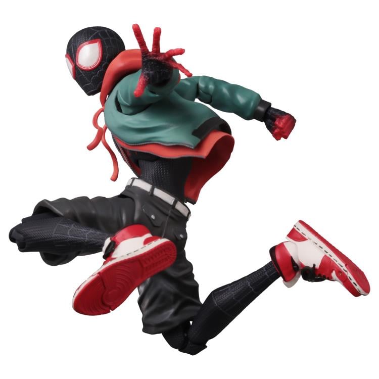 Spider-Man: Into the Spider-Verse SV-Action Miles Morales (3rd Reissue) Gallery Image 7