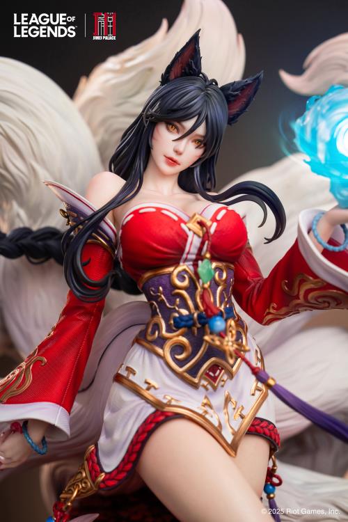 League of Legends Ahri Statue Gallery Image 4