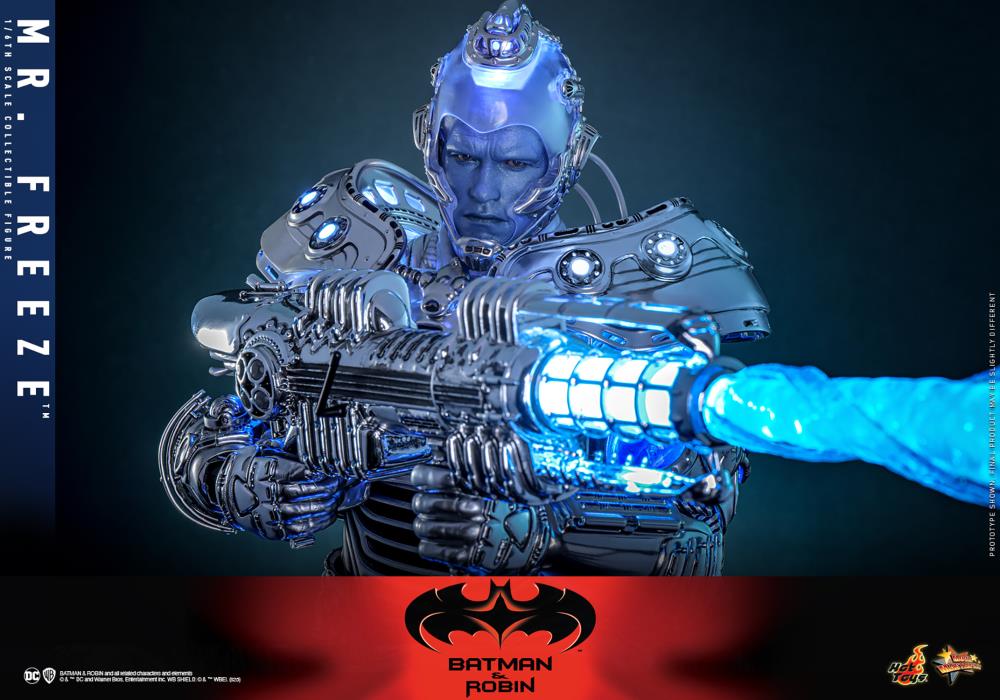 Batman & Robin MMS799 Mr. Freeze (Standard Ver.) 1/6th Scale Collectible Figure Gallery Image 6