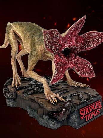 Stranger Things Demodog 1/4 Scale Statue Gallery Image 2