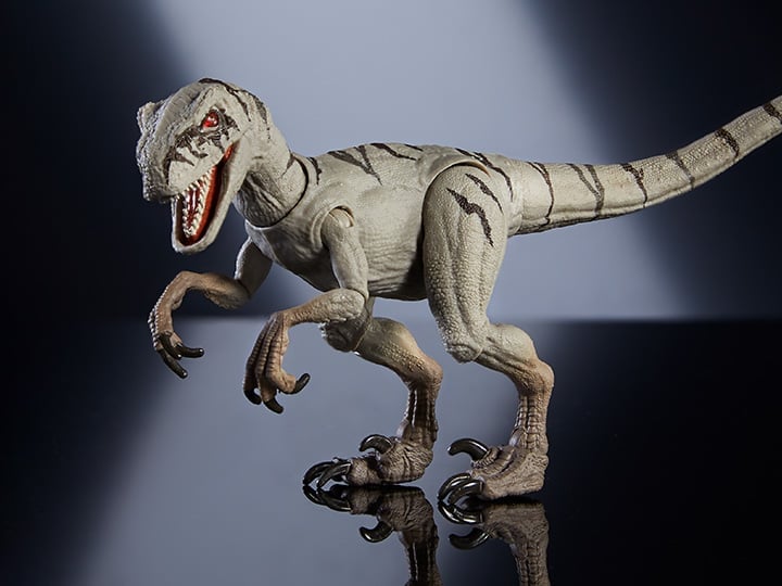 Jurassic World Hammond Collection Atrociraptor 'Ghost' Action Figure Gallery Image 1