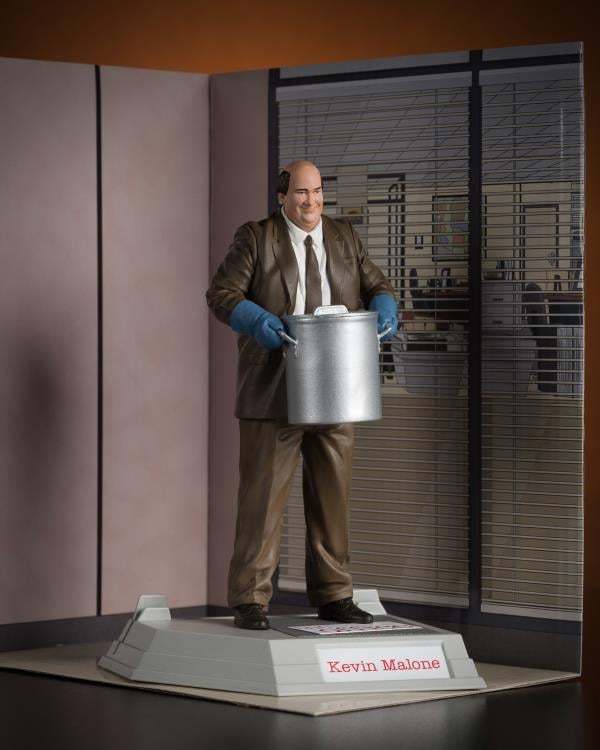 The Office Movie Maniacs Kevin Malone 6" Limited Edition Figure Gallery Image 3