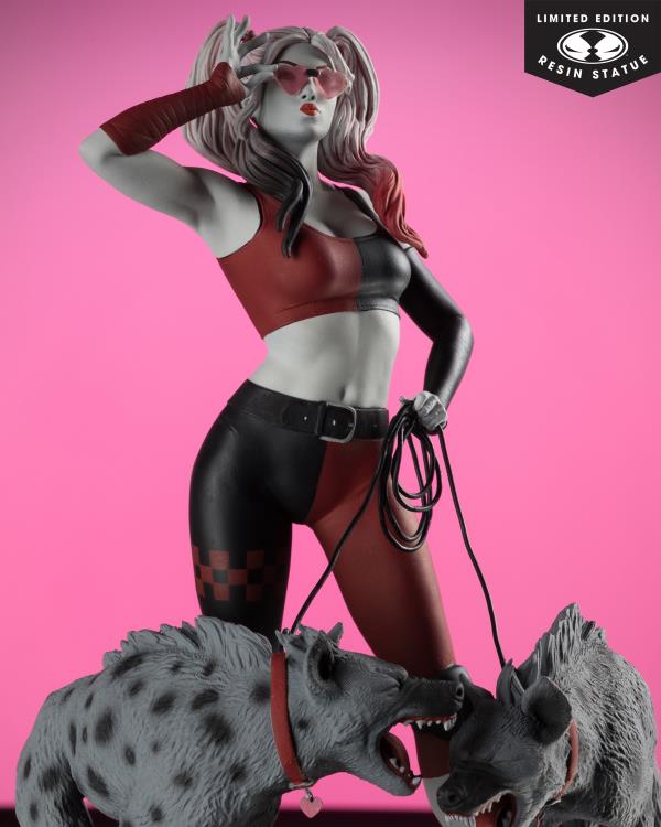 Harley Quinn: Red, White & Black Harley Quinn 1/10 Scale Limited Edition Statue (Jenny Frison) Gallery Image 6