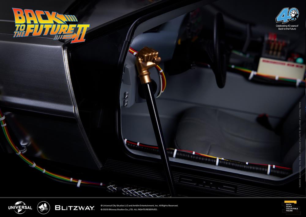 Back to the Future Part II DeLorean 1/6 Scale Vehicle (Deluxe Version with Early-Bird Bonus) Gallery Image 25