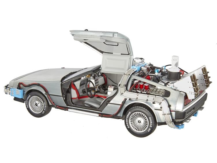 Hot Wheels 1:18 Scale Elite Cult Classic Time Machine With Opening Mr. Fusion Gallery Image 4
