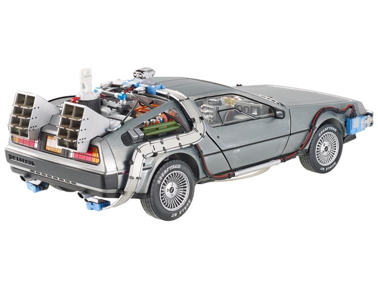 Hot Wheels 1:18 Scale Elite Cult Classic Time Machine With Opening Mr. Fusion Gallery Image 2