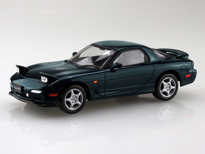 Aoshima Snap Kit No.4-MB Mazda Efini FD3S RX-7 (Montego Blue Mica) 1/32 Scale Model Kit Gallery Image 1