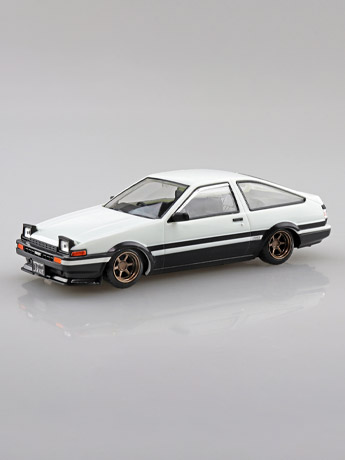 Aoshima Snap Kit No.11CU-WB Toyota Sprinter Trueno Custom (High Tech Two Tone) 1/32 Scale Model Kit Gallery Image 2