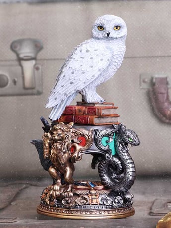 Harry Potter Hedwig Figurine Gallery Image 2