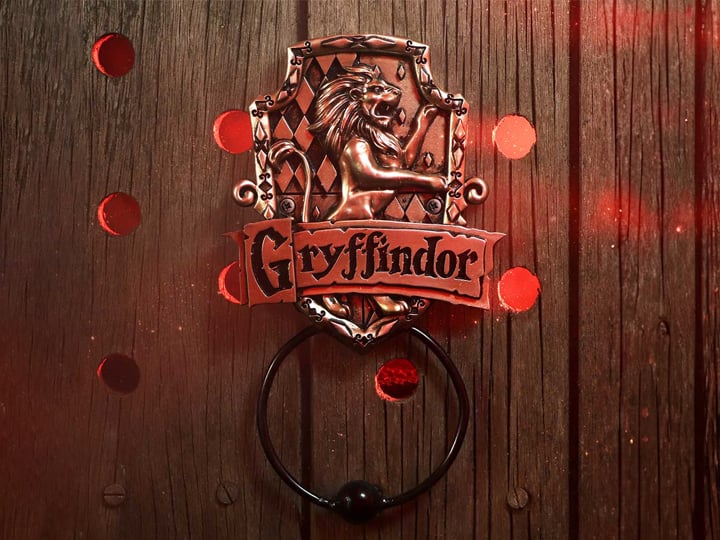 Harry Potter Gryffindor Door Knocker Gallery Image 1