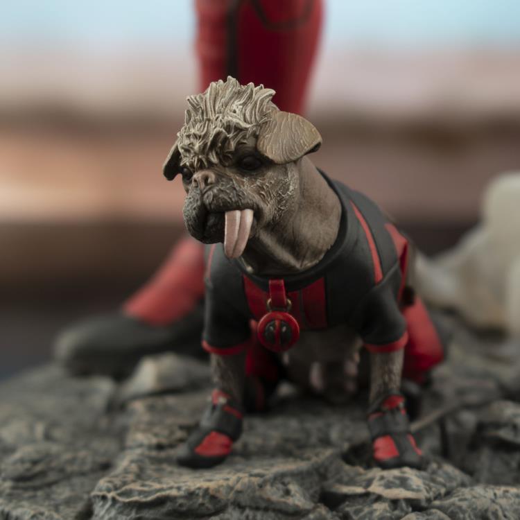 Deadpool & Wolverine Marvel Premier Collection Deadpool 1/7 Scale Statue Gallery Image 9