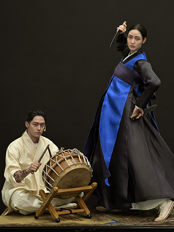 Exhuma Hwa-rim & Bong-gil 1/3 Scale Limited Edition Statue Gallery Image 2