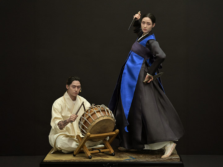 Exhuma Hwa-rim & Bong-gil 1/3 Scale Limited Edition Statue Gallery Image 1