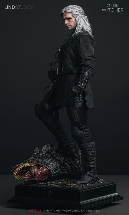 The Witcher (Netflix) Hyperreal Geralt of Rivia 1/3 Scale Statue Gallery Image 4