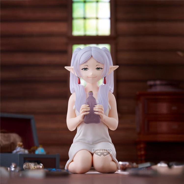 Frieren: Beyond Journey's End Relax time Frieren Gallery Image 8