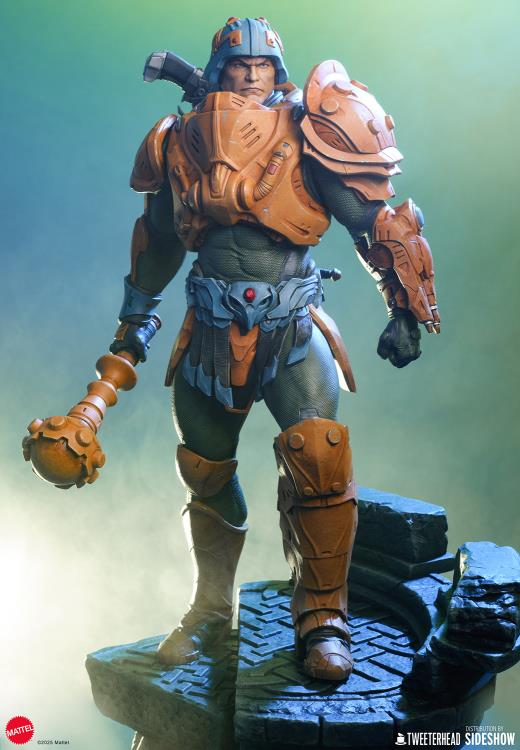 Masters of the Universe Legends Man-at-Arms 1/5 Scale Maquette Gallery Image 4