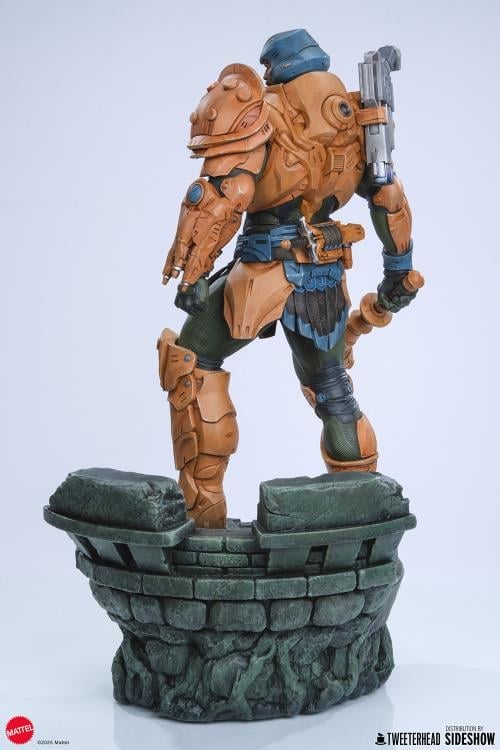 Masters of the Universe Legends Man-at-Arms 1/5 Scale Maquette Gallery Image 13