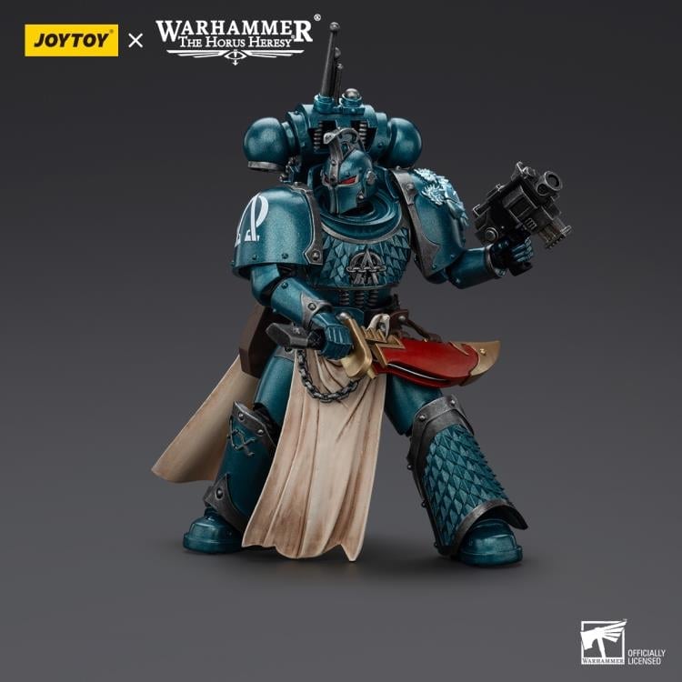 Warhammer: The Horus Heresy Alpha Legion Legion Praetor with Power Sword 1/18 Scale Action Figure Gallery Image 6