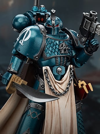 Warhammer: The Horus Heresy Alpha Legion Legion Praetor with Power Sword 1/18 Scale Action Figure Gallery Image 2