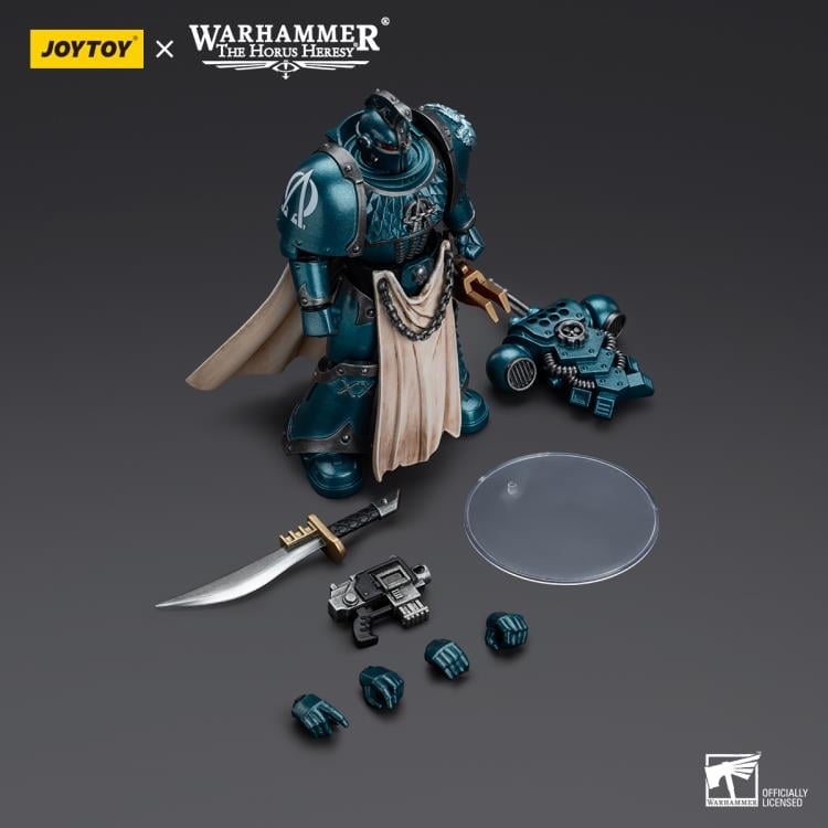 Warhammer: The Horus Heresy Alpha Legion Legion Praetor with Power Sword 1/18 Scale Action Figure Gallery Image 7