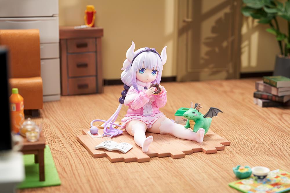 Miss Kobayashi's Dragon Maid Kanna (Holiday Ver.) 1/7 Scale Figure Gallery Image 3