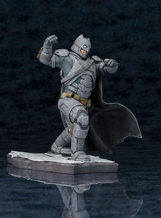 Batman v Superman ArtFX+ Armored Batman Statue Gallery Image 5