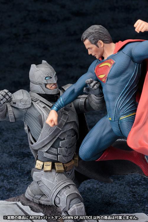 Batman v Superman ArtFX+ Armored Batman Statue Gallery Image 14
