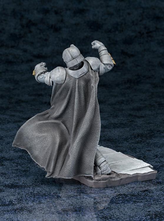 Batman v Superman ArtFX+ Armored Batman Statue Gallery Image 12