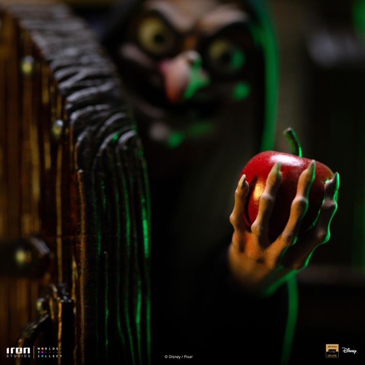 Snow White and the Seven Dwarfs Disney Classic Snow White 1/10 Deluxe Art Scale Limited Edition Statue Gallery Image 10