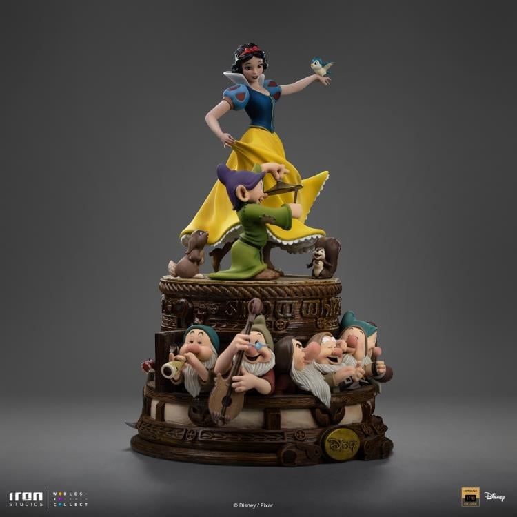 Snow White and the Seven Dwarfs Disney Classic Snow White 1/10 Deluxe Art Scale Limited Edition Statue Gallery Image 6