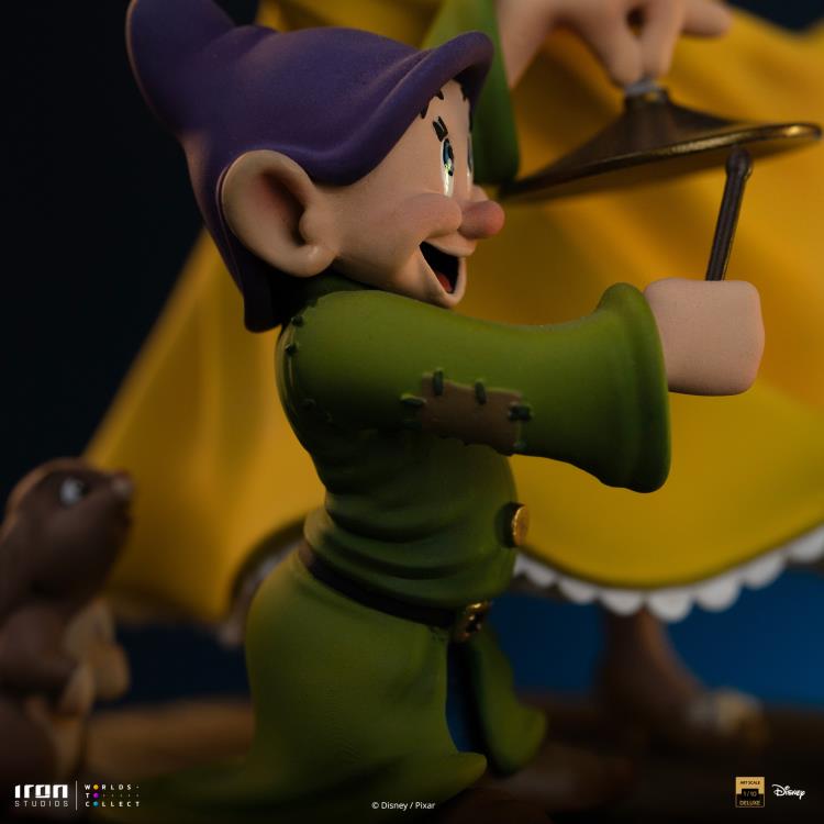 Snow White and the Seven Dwarfs Disney Classic Snow White 1/10 Deluxe Art Scale Limited Edition Statue Gallery Image 21