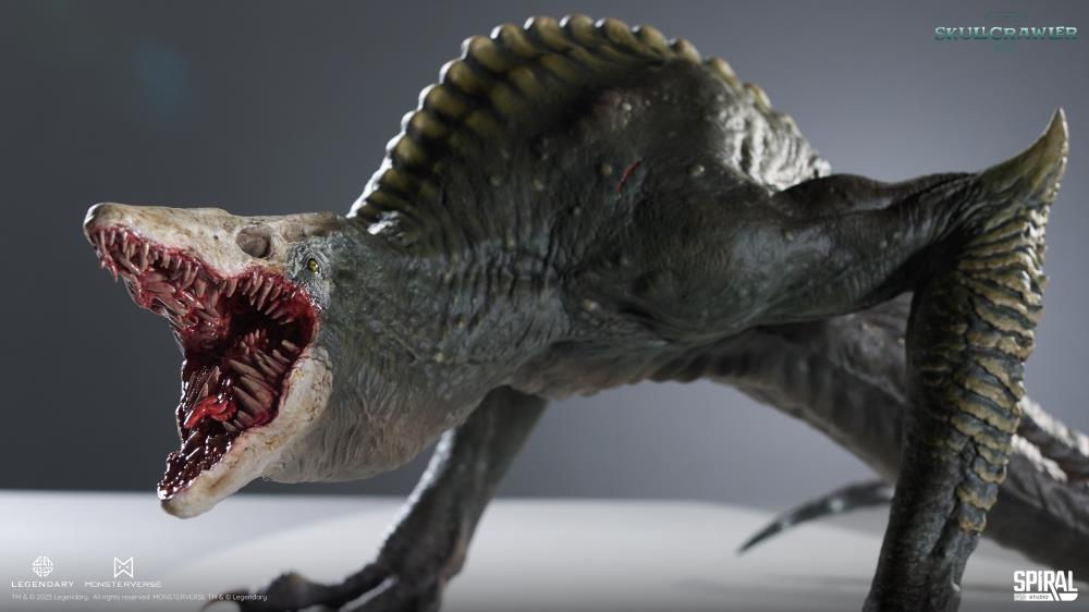 Kong: Skull Island Hall of Fame Skullcrawler Statue Gallery Image 17