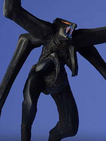 Godzilla (2014) Hall of Fame MUTO Female Statue Gallery Image 2