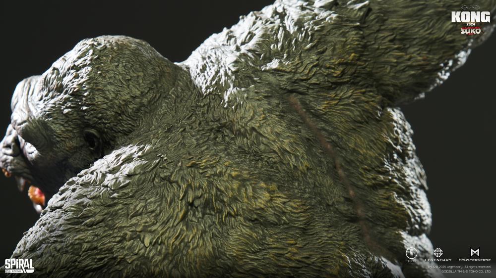 Godzilla x Kong: The New Empire Hall of Fame Kong (Weaponized Suko Ver.) Statue Gallery Image 15
