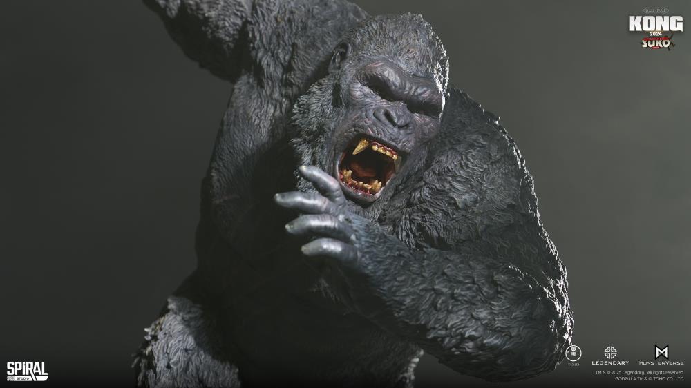 Godzilla x Kong: The New Empire Hall of Fame Kong (Weaponized Suko Ver.) Statue Gallery Image 16