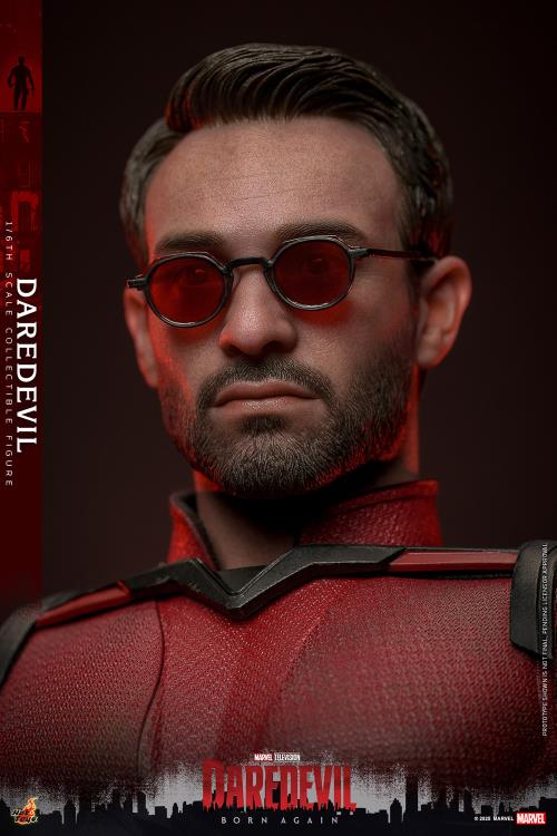 Daredevil: Born Again TMS154 Daredevil 1/6th Scale Collectible Figure Gallery Image 16