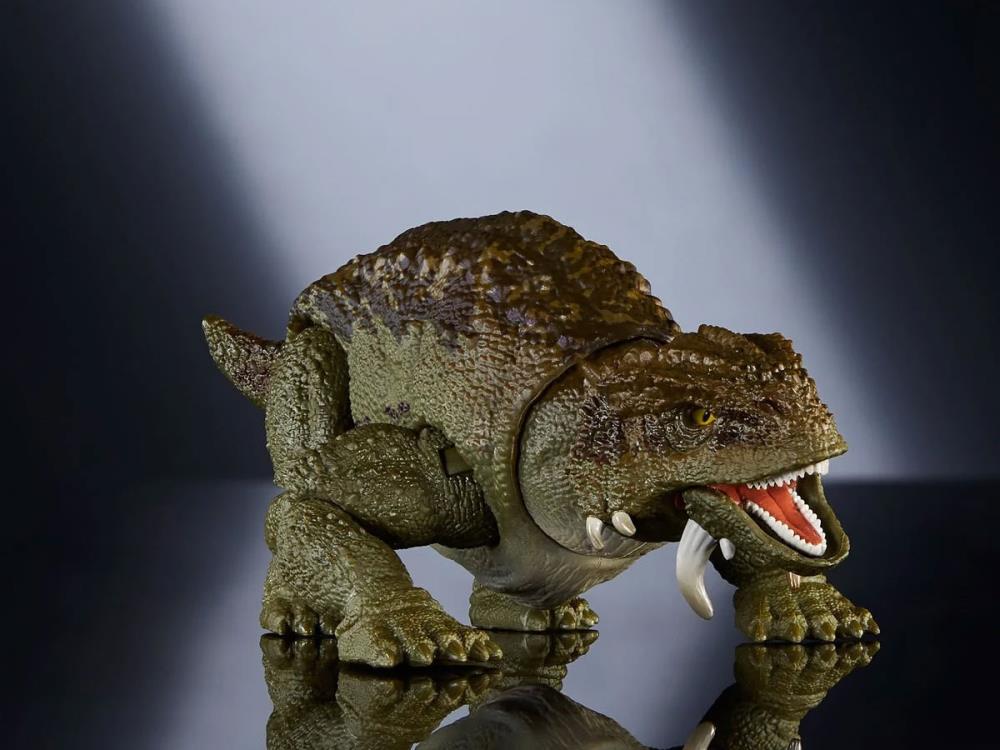 Jurassic World Hammond Collection Scutosaurus Action Figure Gallery Image 5