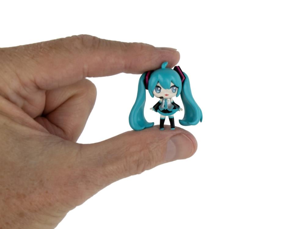 Vocaloid World's Smallest Miku Hatsune Micro Figure Gallery Image 3