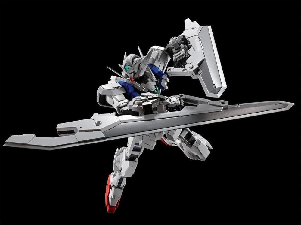 Mobile Suit Gundam 00 MG Gundam Astraea & Proto GN Twin Broad Blade 1/100 Scale Exclusive Model Kit (Reissue) Gallery Image 6
