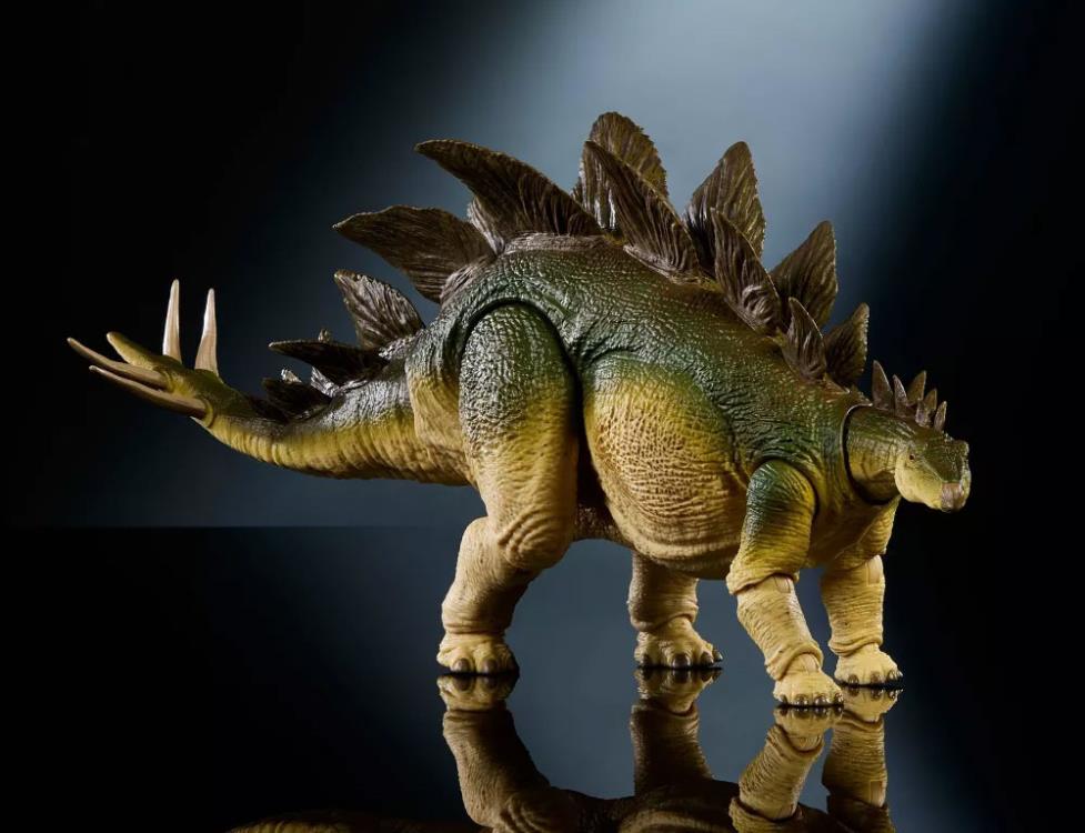 Jurassic Park: The Lost World Hammond Collection Stegosaurus Deluxe Action Figure Gallery Image 3